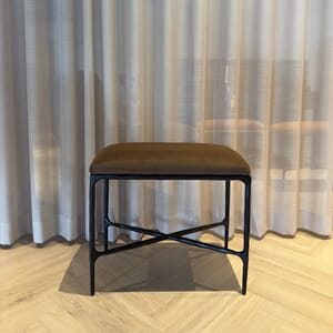 Artbench - Black Pecan Plush